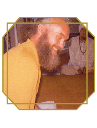 ram-dass-praise-god-mantra